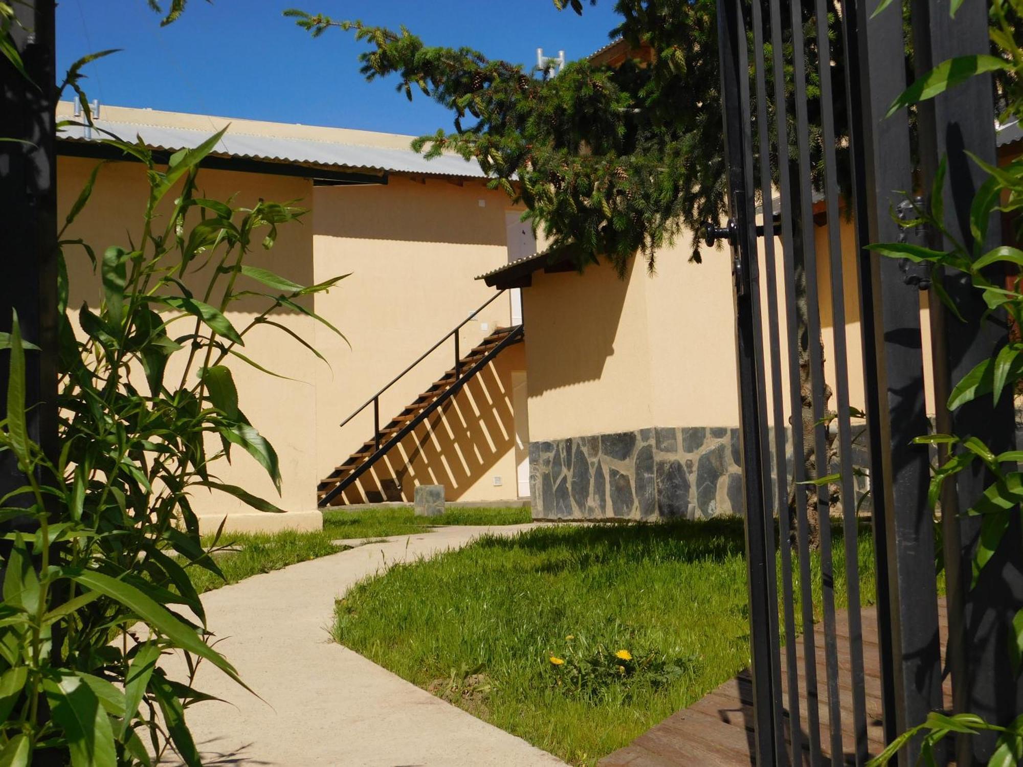 Terra Apart Hotel El Calafate Exterior photo